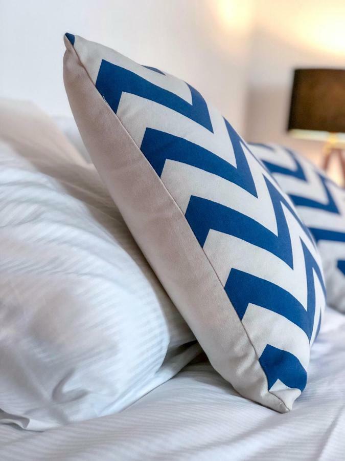 Beauty & The Beast - Old Town Cosy Apartments Colmar Luaran gambar