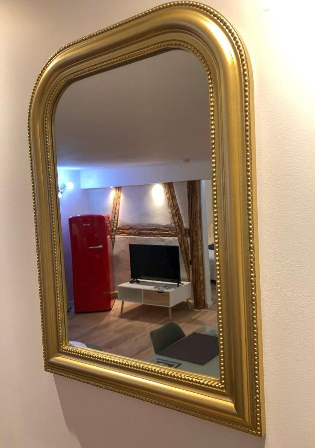 Beauty & The Beast - Old Town Cosy Apartments Colmar Luaran gambar