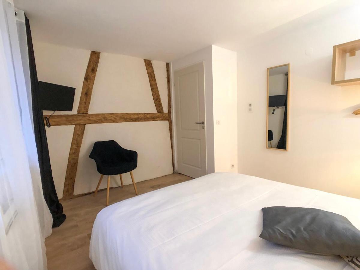 Beauty & The Beast - Old Town Cosy Apartments Colmar Luaran gambar