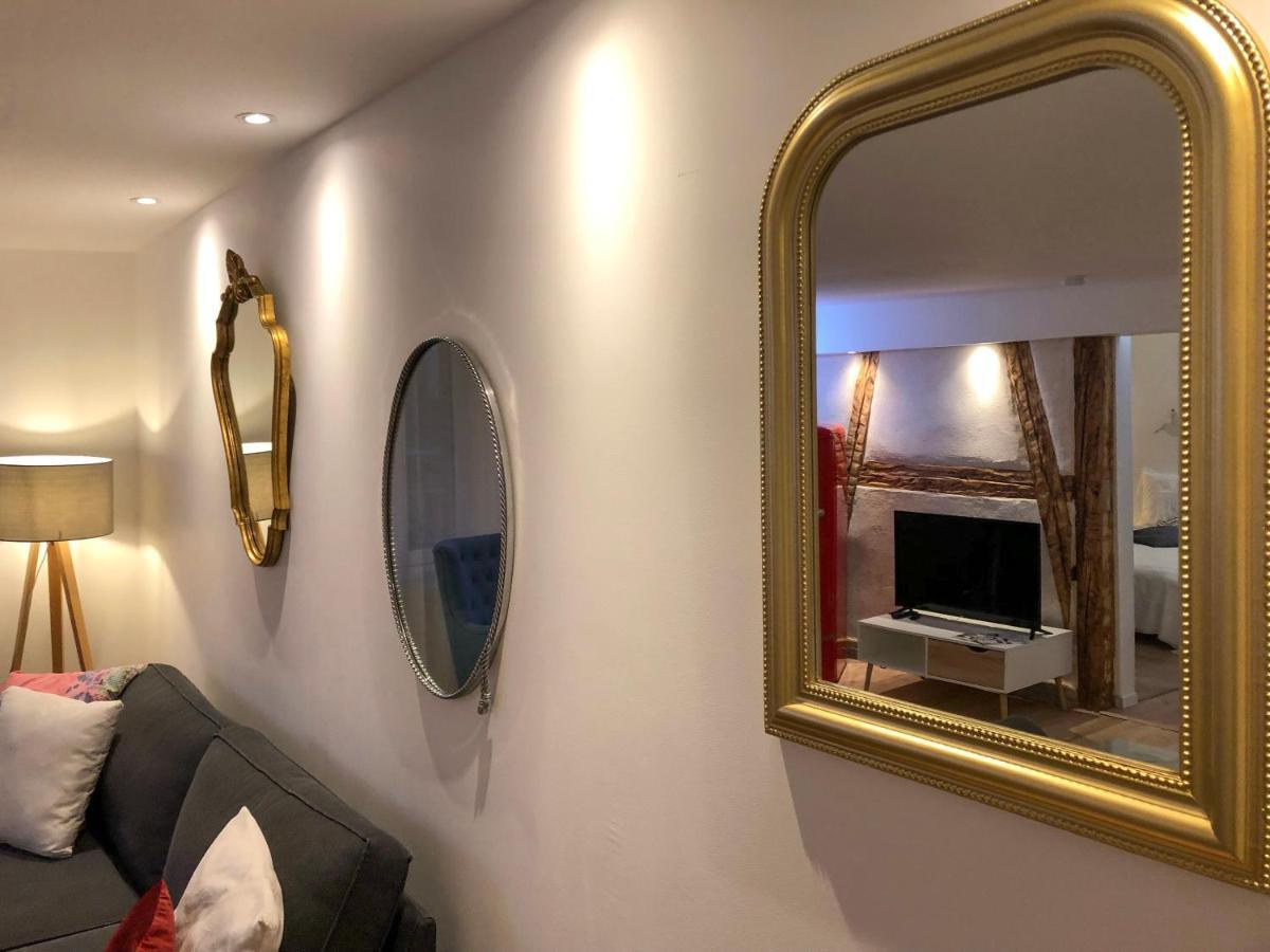 Beauty & The Beast - Old Town Cosy Apartments Colmar Luaran gambar