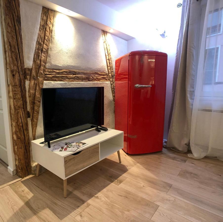 Beauty & The Beast - Old Town Cosy Apartments Colmar Luaran gambar